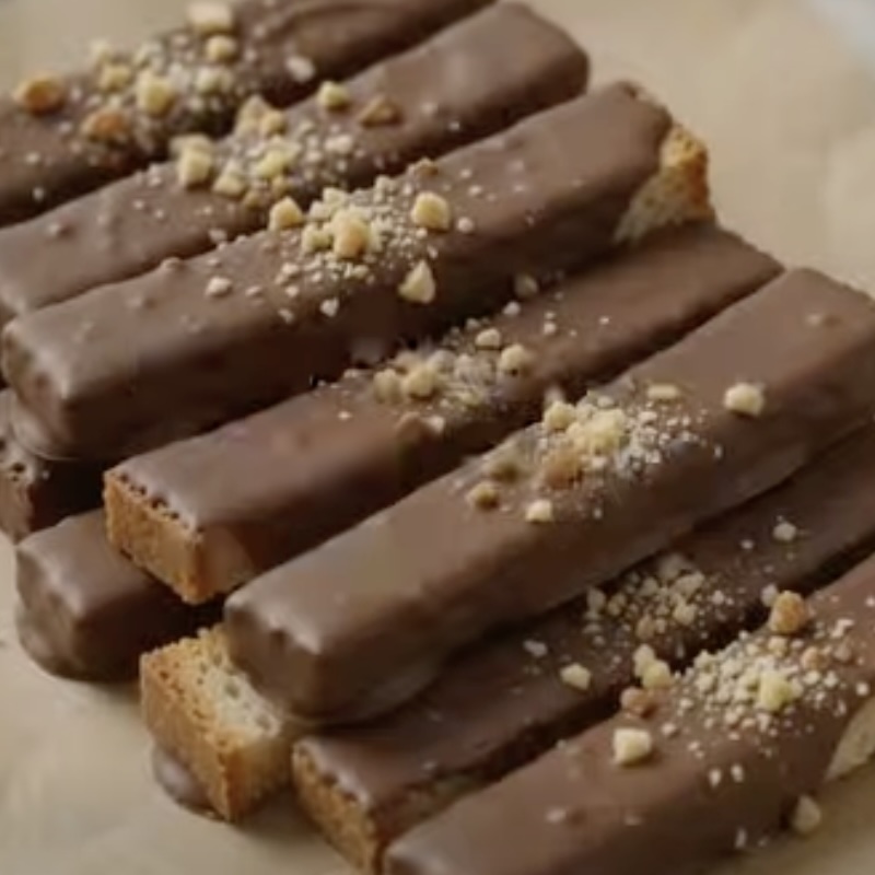 Easy Chocolate Bread Sticks
