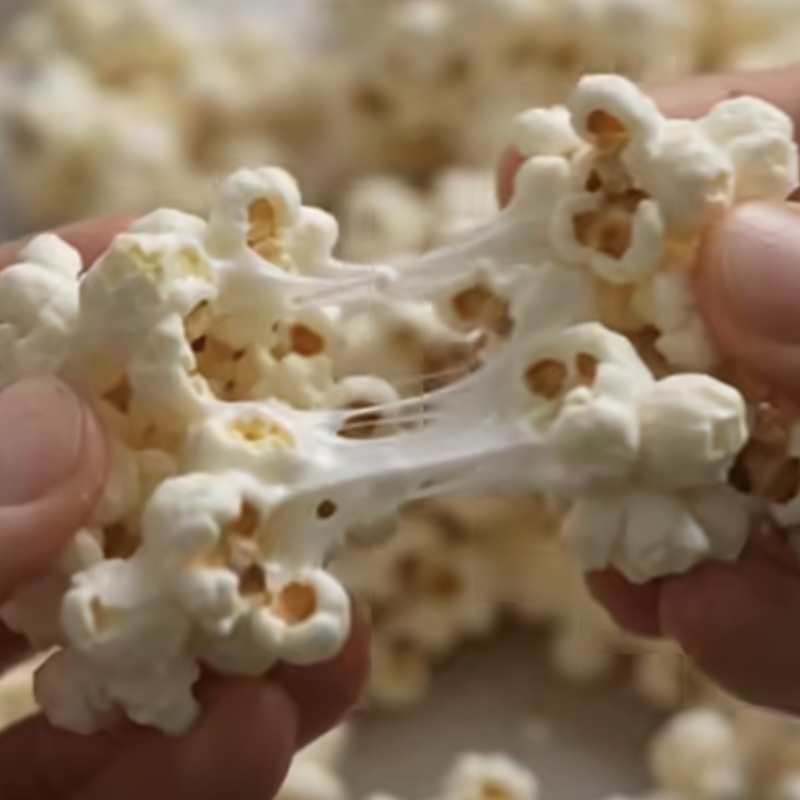 Marshmallow Popcorn Crunchies